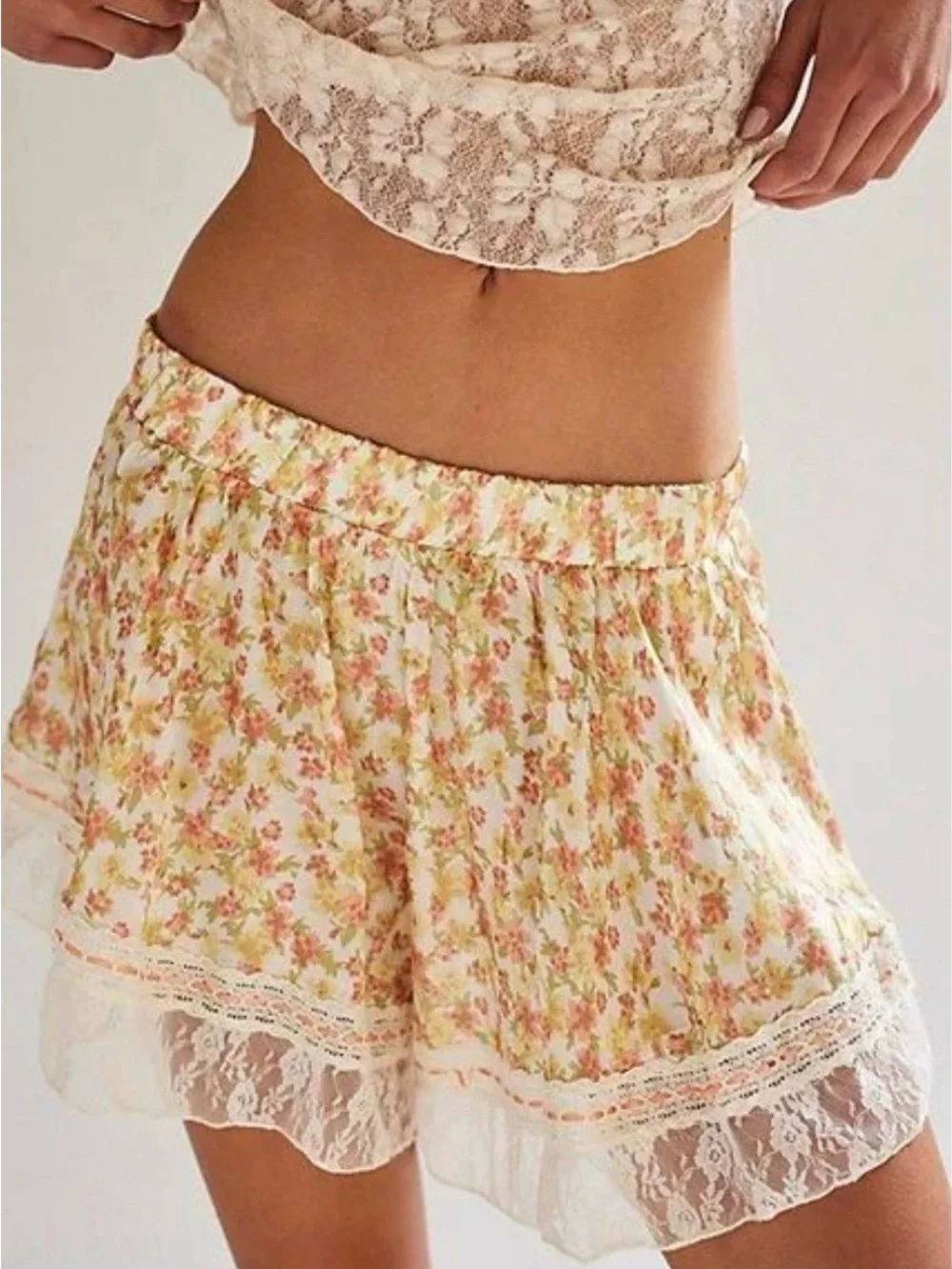 Free people Women's Natural Morning Breeze Shorts Sz M nwot - Picture 1 of 6